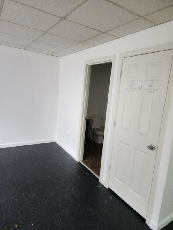 Photo - 185 Central Ave