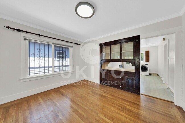 Photo - 2955 California St