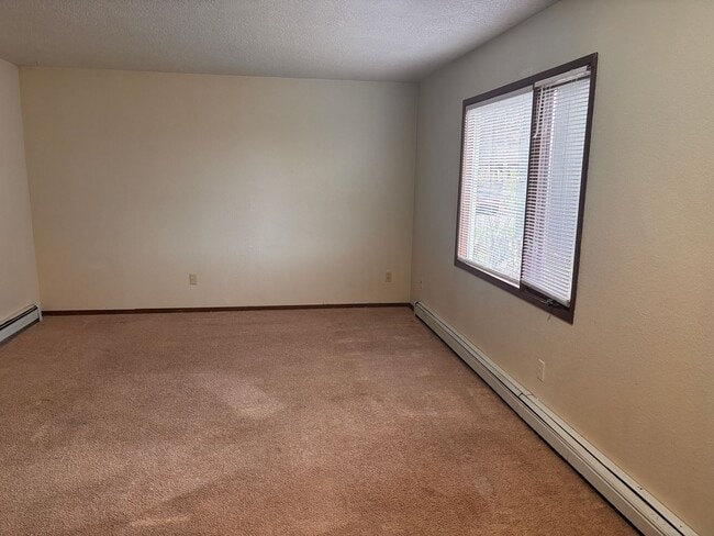 Photo - 7340 Bearfoot Cir Unidad A