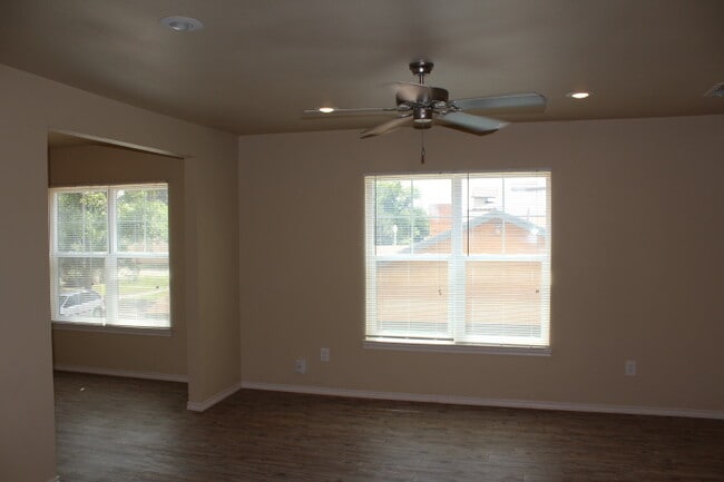 Photo - 2218 16th St