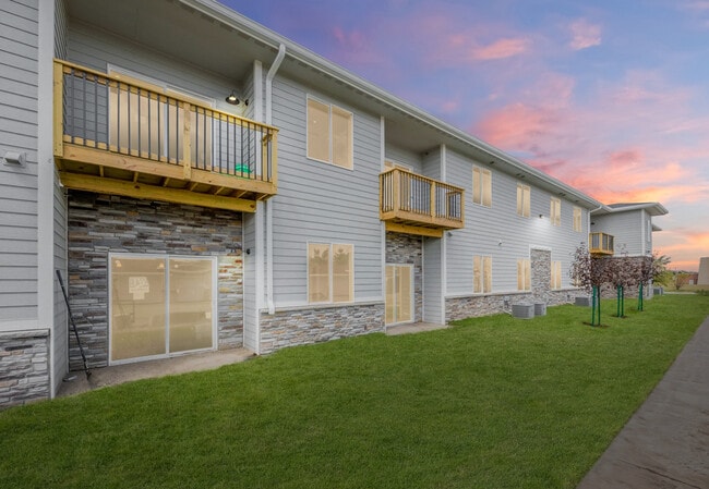 White Oak Apartments