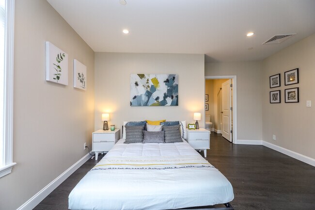 Photo - Willets Landing