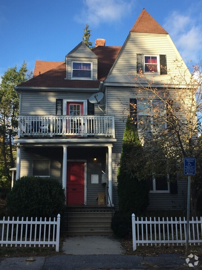 Building Photo - 16 Dayton St Unit 1F Rental