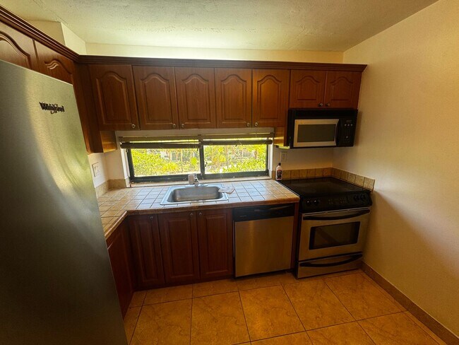 Photo - 17011 N Bay Rd