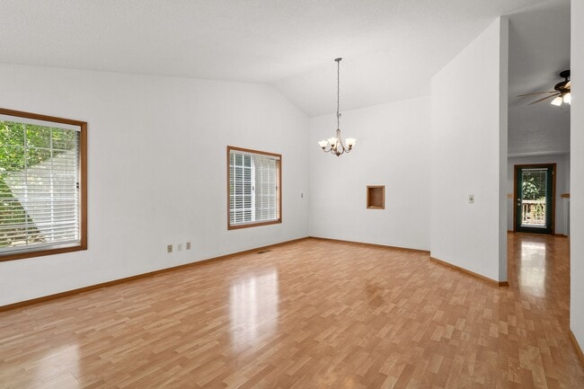 Photo - 3 Bedroom Home in Troutdale