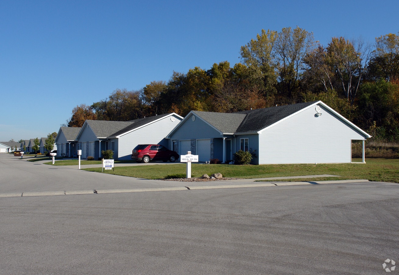 Lockport Villas - Lockport Villas