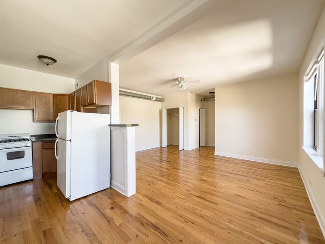 Photo - 385 Park Ave Unit J01P