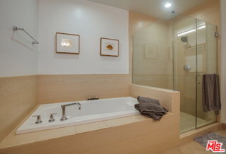 Photo - 3111 Vía Dolce