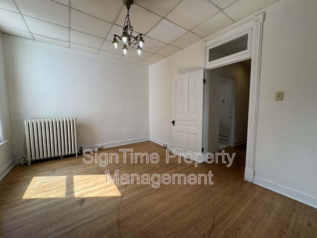 Photo - 117-121 East Antietam Street - 121 2nd Fl A