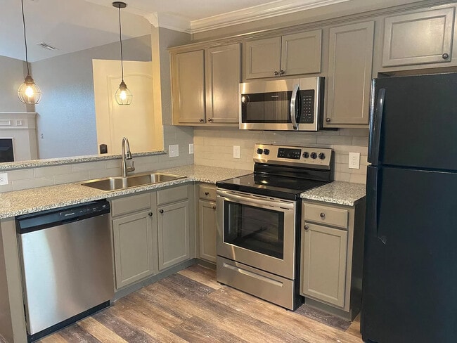 Photo - 200 E Granada St Unit 1