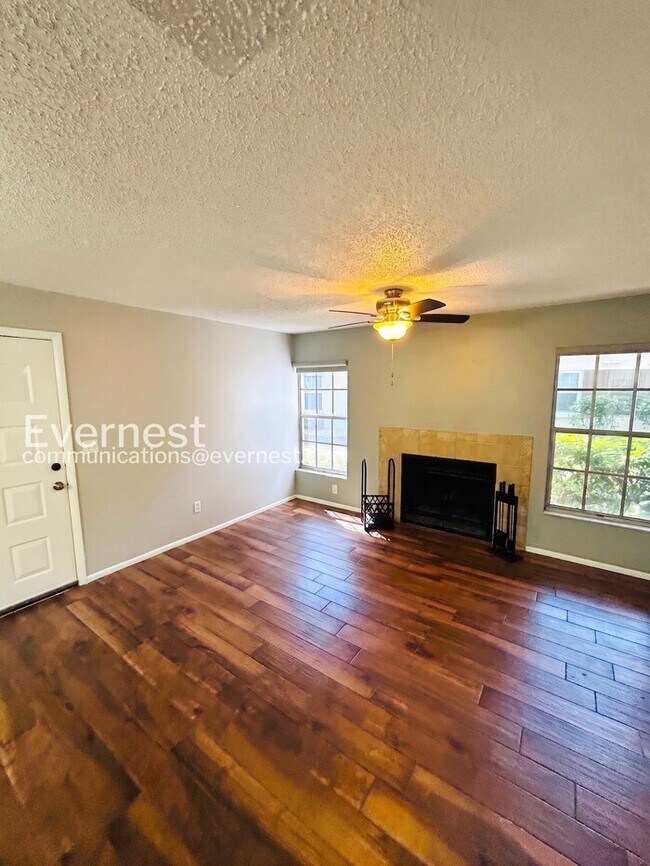 Photo - 2998 Bonaventure Cir Unidad APT 104