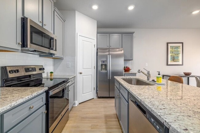 Photo - Mintworth Commons