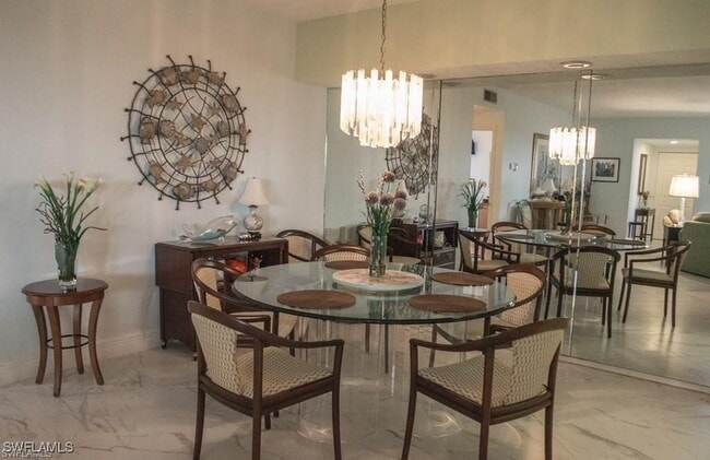 Photo - 5817 Glencove Dr Unit 404