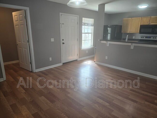 Photo - 2835 Altha Ave