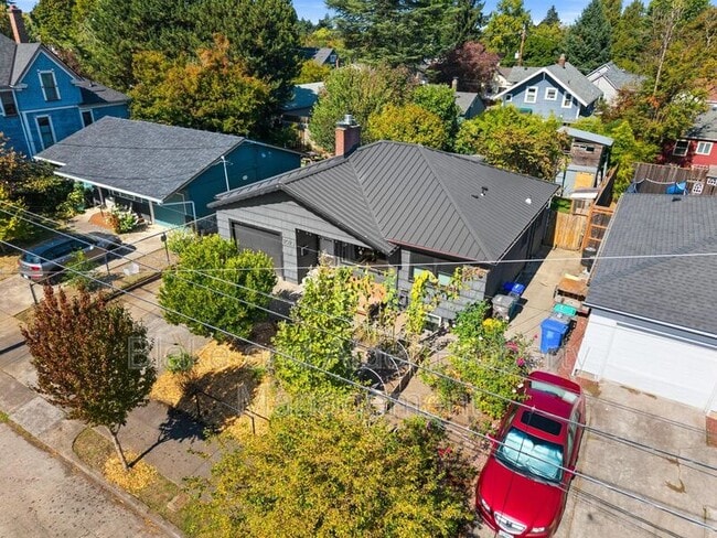 Photo - 2023 NE Liberty St