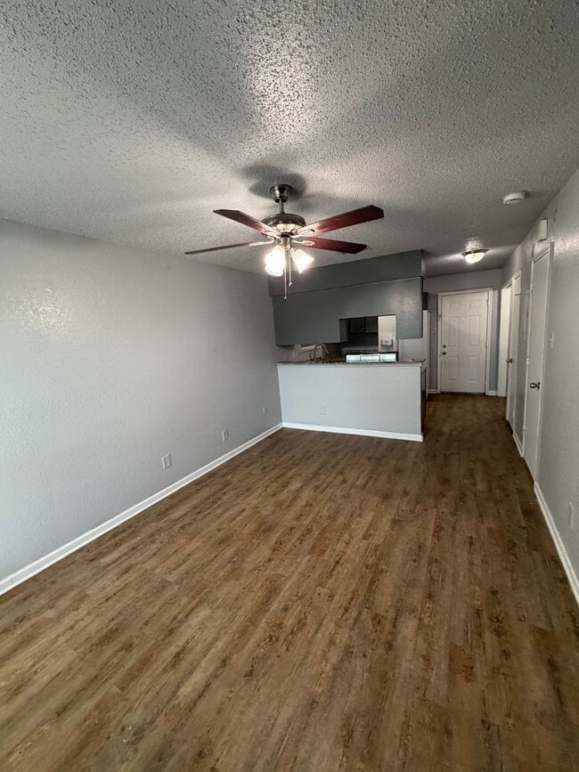 Photo - 4959-4965 Miller Ave Unidad 4959