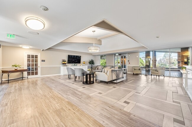 Sun City Gardens - 55+ Active Adult Apartments