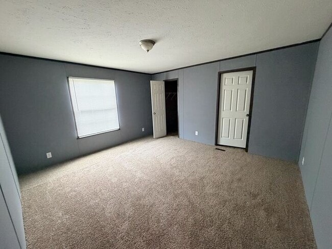 Photo - 76 E U.S. Hwy 6