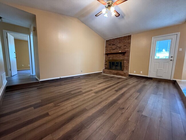 Photo - 2308 Ridglea Ct
