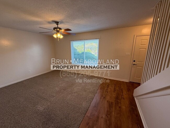 Photo - 3607 Lark Cir
