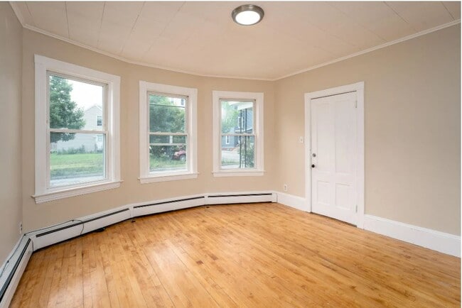 162 Horton St Unit 1
