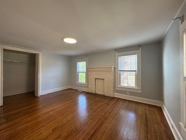 Photo - Farmhouse on 5 acres in Northern Greenville County with room for 2 horses and small farm animals!