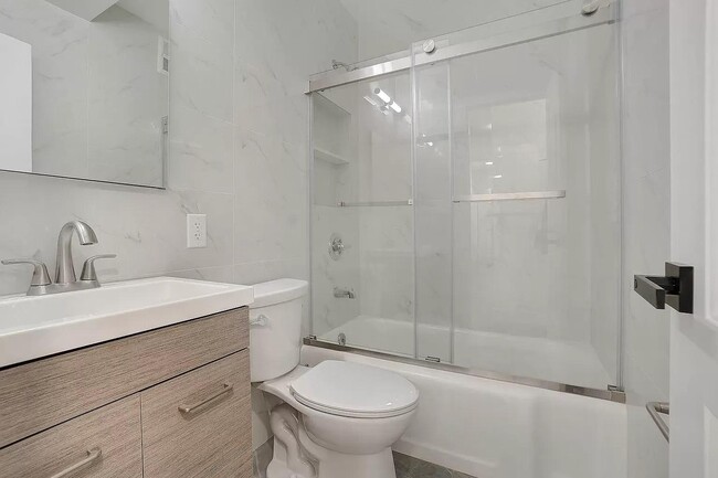 Building Photo - 99-05 63rd Dr