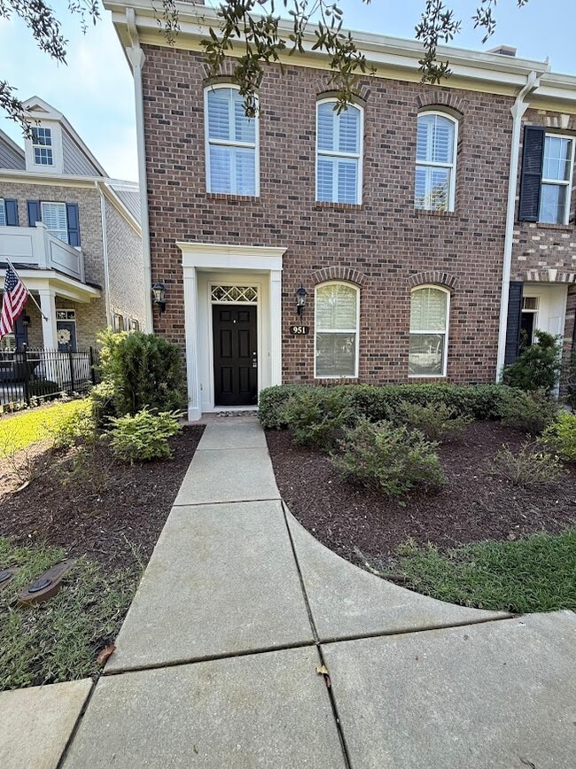 Building Photo - 951 Hendrick Ave Rental