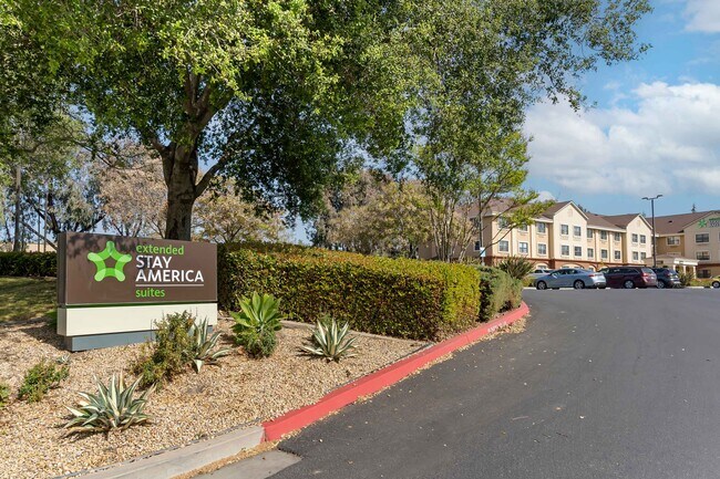 Furnished Studio-San Jose - Morgan Hill