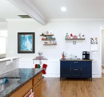 Photo - 16142 Commodore Dr