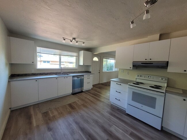 Photo - HOO-360-18th Unit 360-02