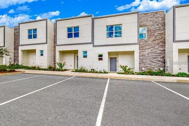 Building Photo - 605 Trikomo Dr Rental