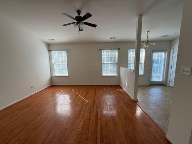 Photo - 4116 Taylor Oaks Dr