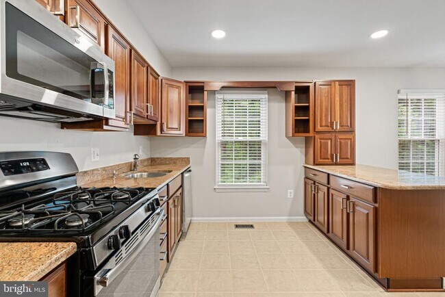 Photo - 7867 Wintercress Ln