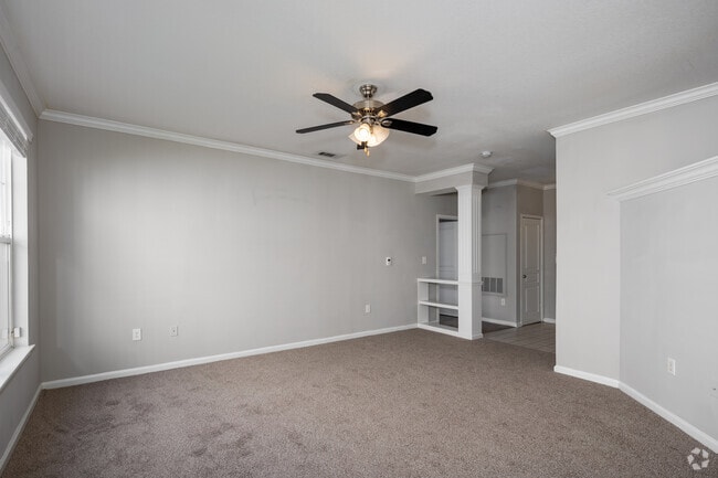 2BR, 2BA - 1,104SF - Living Room