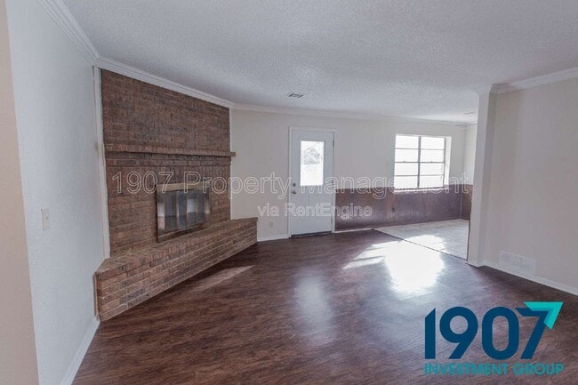 Photo - 1008 NW 7th Pl