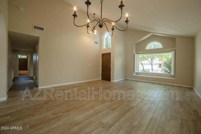 Photo - 16023 N 48th Pl