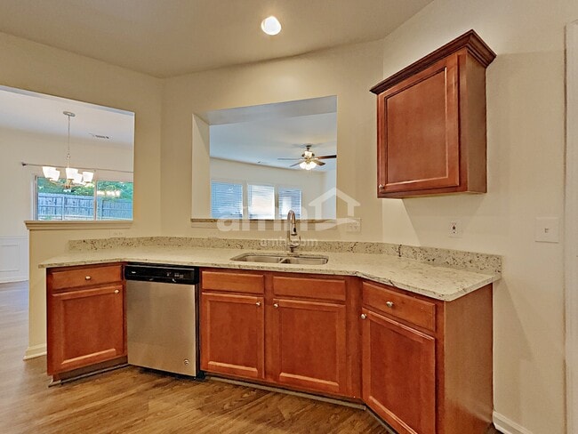 Photo - 2972 Briaroak Dr