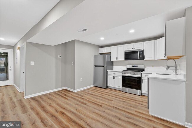 Photo - 3629 11th St NW