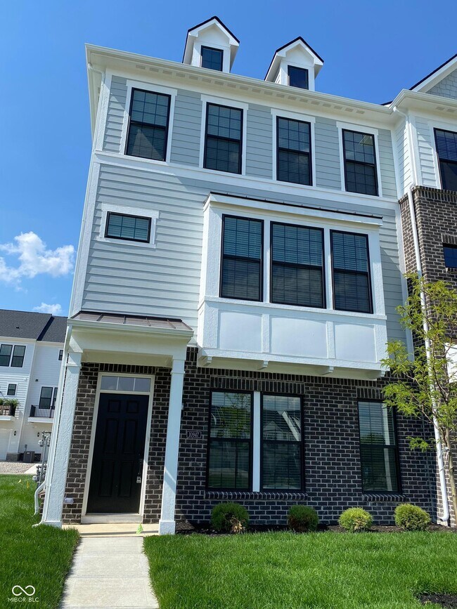Photo - 10947 Belgian Ln