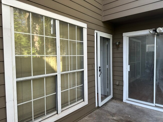 Photo - 1057 Rock Creek Ln