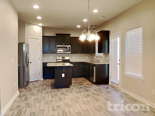 Photo - 228 Arbor Dr