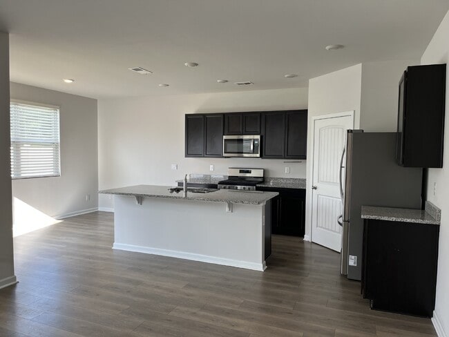 Photo - 7213 Carrie Ct