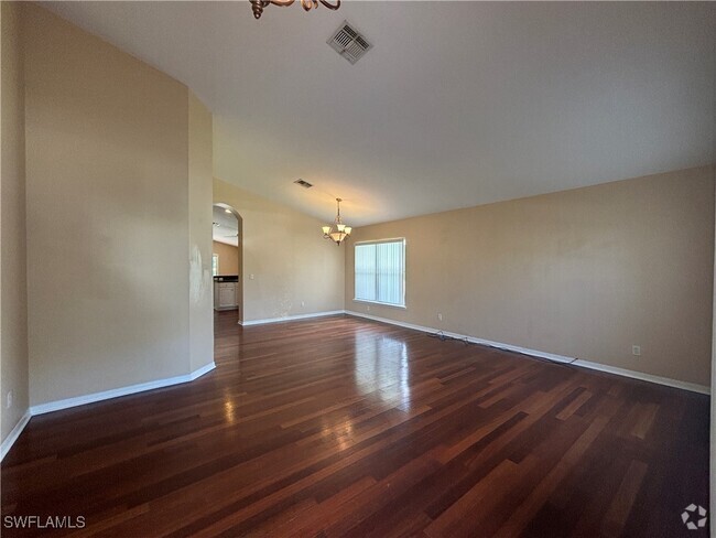 Building Photo - 9200 Middle Oak Dr Rental