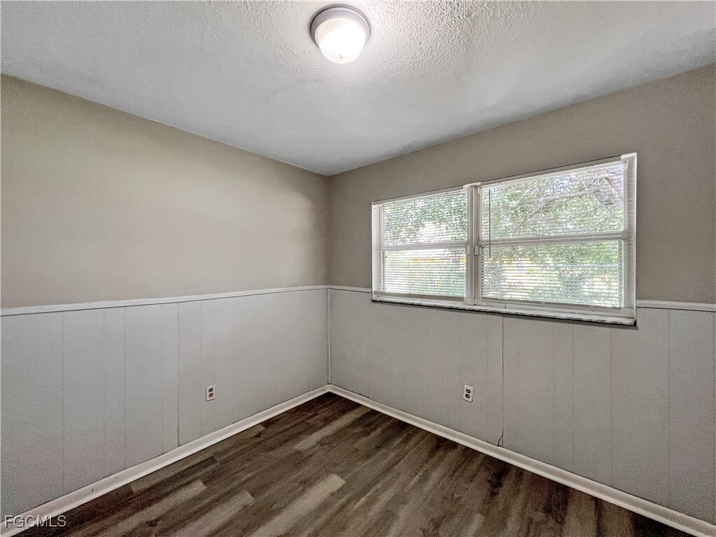 Photo - 13037 First St