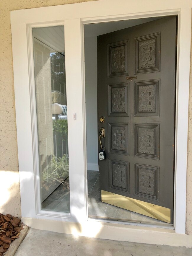 Photo - 7940 Los Robles Ct