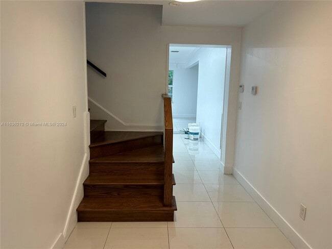 Photo - 420 Aledo Ave