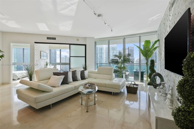 Photo - 350 S Miami Ave Unit 3002