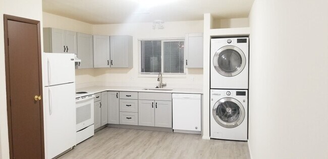 Photo - 459 E 2700 S Unit 2