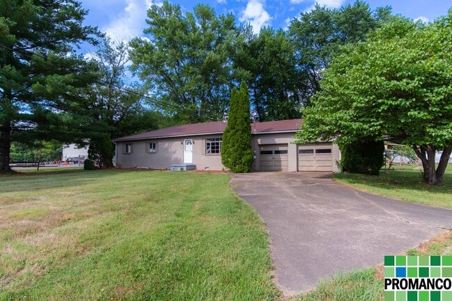 Cozy 1-Story Home - Cozy 1-Story Home